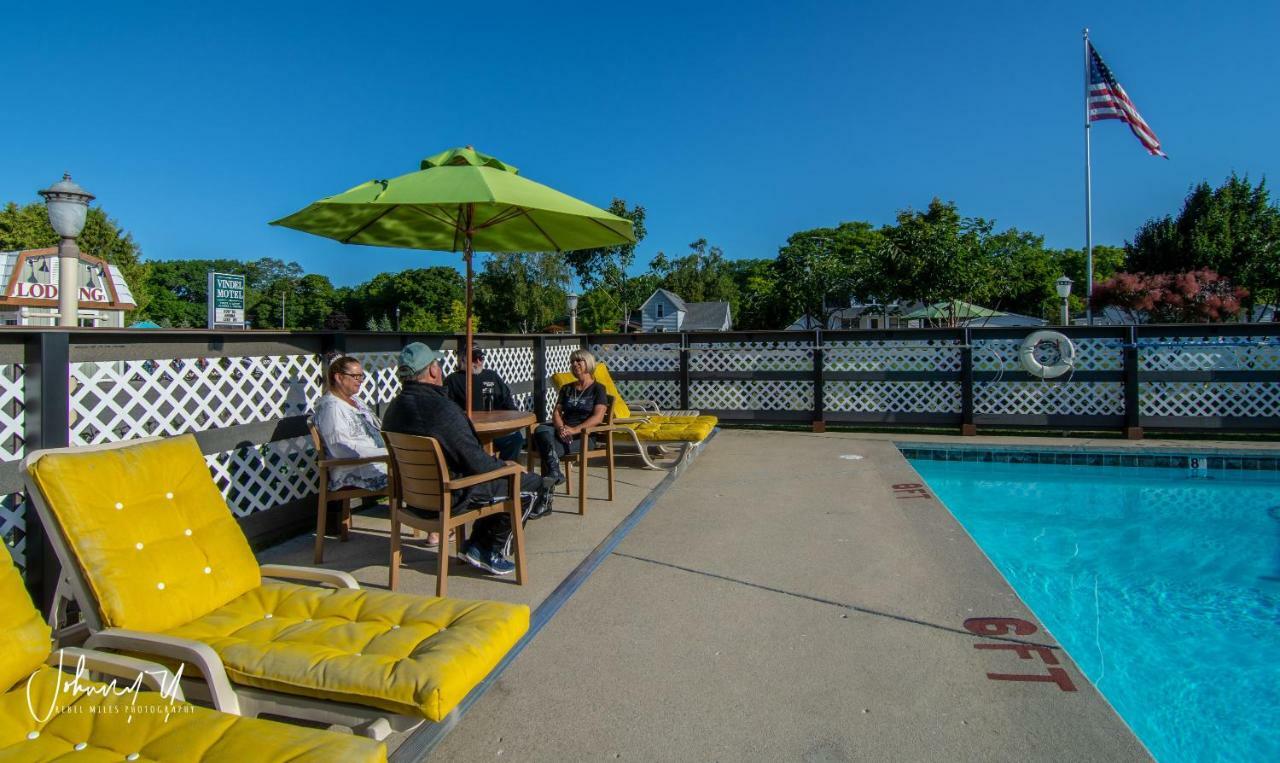 Vindel Motel Маккино Сити Экстерьер фото
